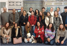 Els estudiants universitaris visiten la Mesquita Elfath per conèixer la comunitat islàmica del Bages